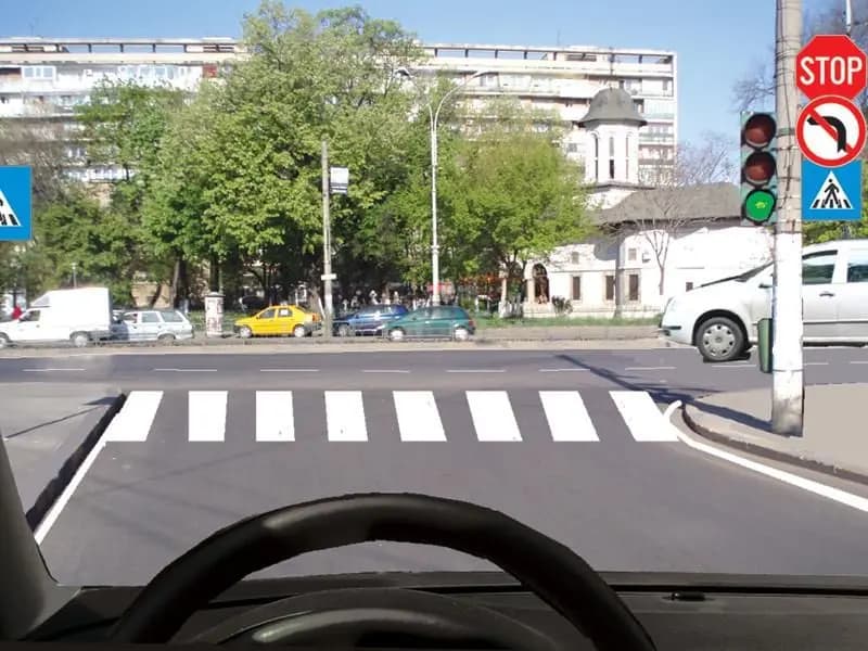 În această situaţie trebuie să cedaţi trecerea vehiculului din dreapta?