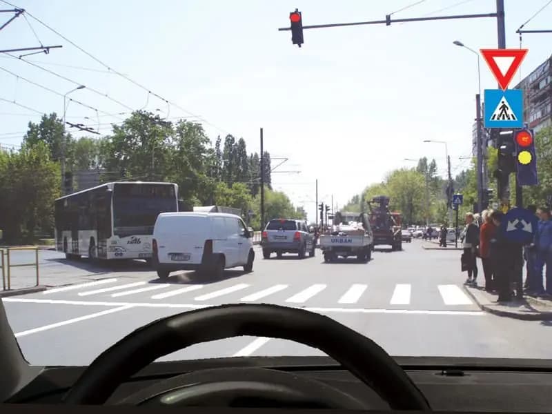 Cum veţi proceda în situaţia dată?