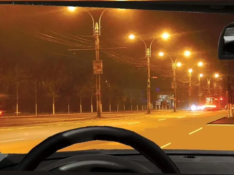 În această situaţie, cum puteţi staţiona regulamentar?