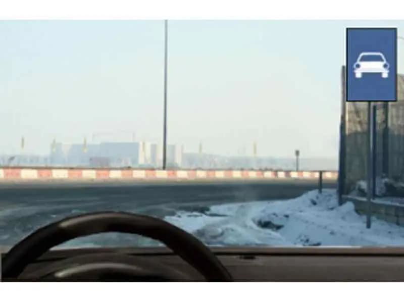 Cum procedezi la întâlnirea indicatorului pe un drum naţional european?